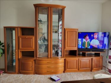 Abbildung: Schrankwand zu verschenken 